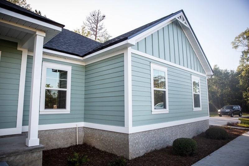 Hardie Siding Painting- how to paint exterior wood siding